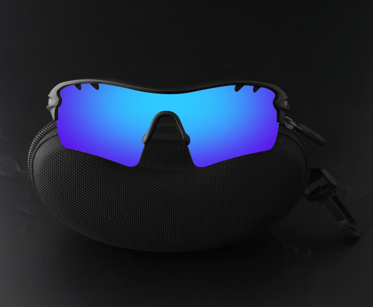 Discovery Men's Black Frame Blue Lens Sports Sunglasses